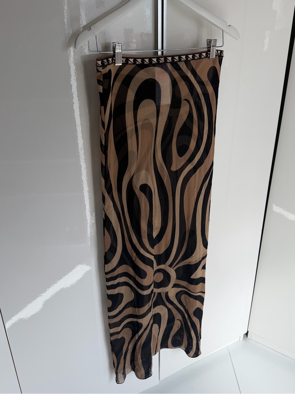 Emilio Pucci Black Top and Skirt - Picture 3 of 5